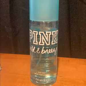 PINK Wild and breezy body mist
